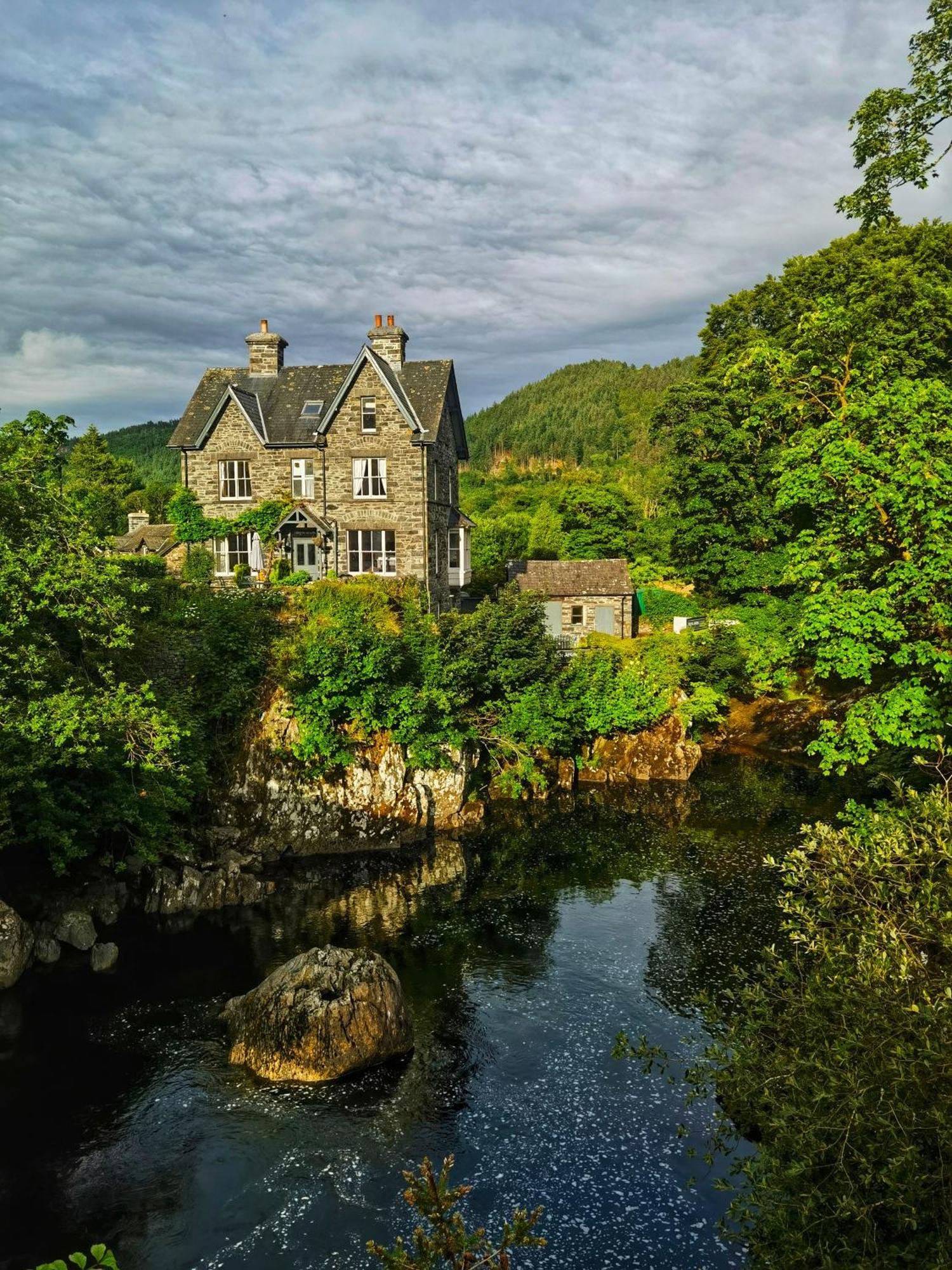Tyn Y Fron 6 Bedroom House In Betws-Y-Coed Snowdonia Exterior photo